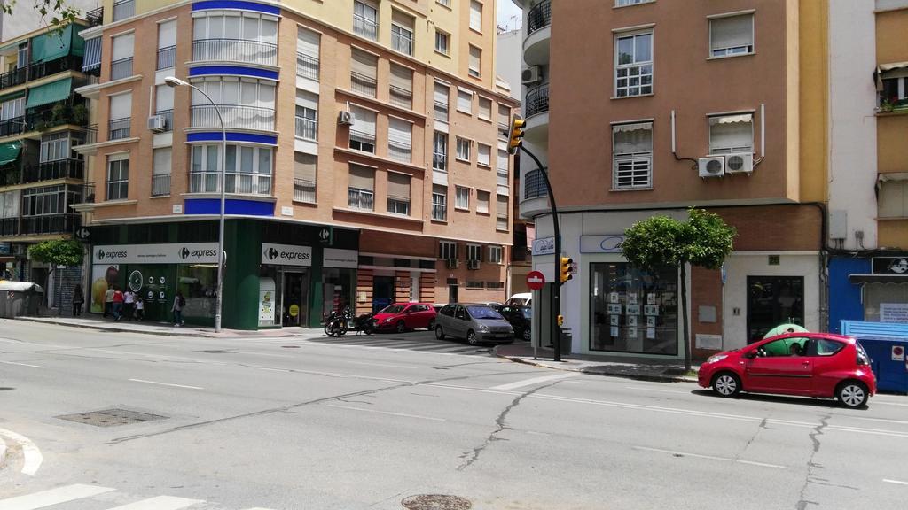 Fan Flat Eugenio (Adults Only) Apartment Malaga Bagian luar foto