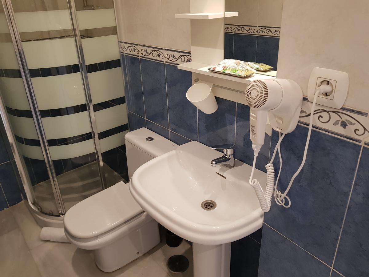 Fan Flat Eugenio (Adults Only) Apartment Malaga Bagian luar foto